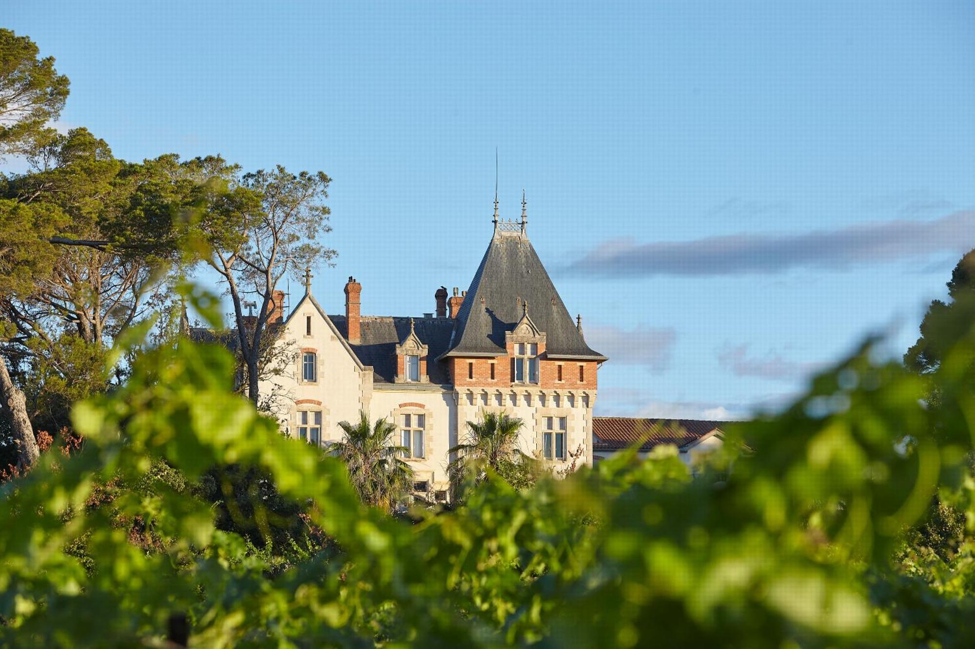 Chateau St Pierre De Serjac Puissalicon 外观 照片